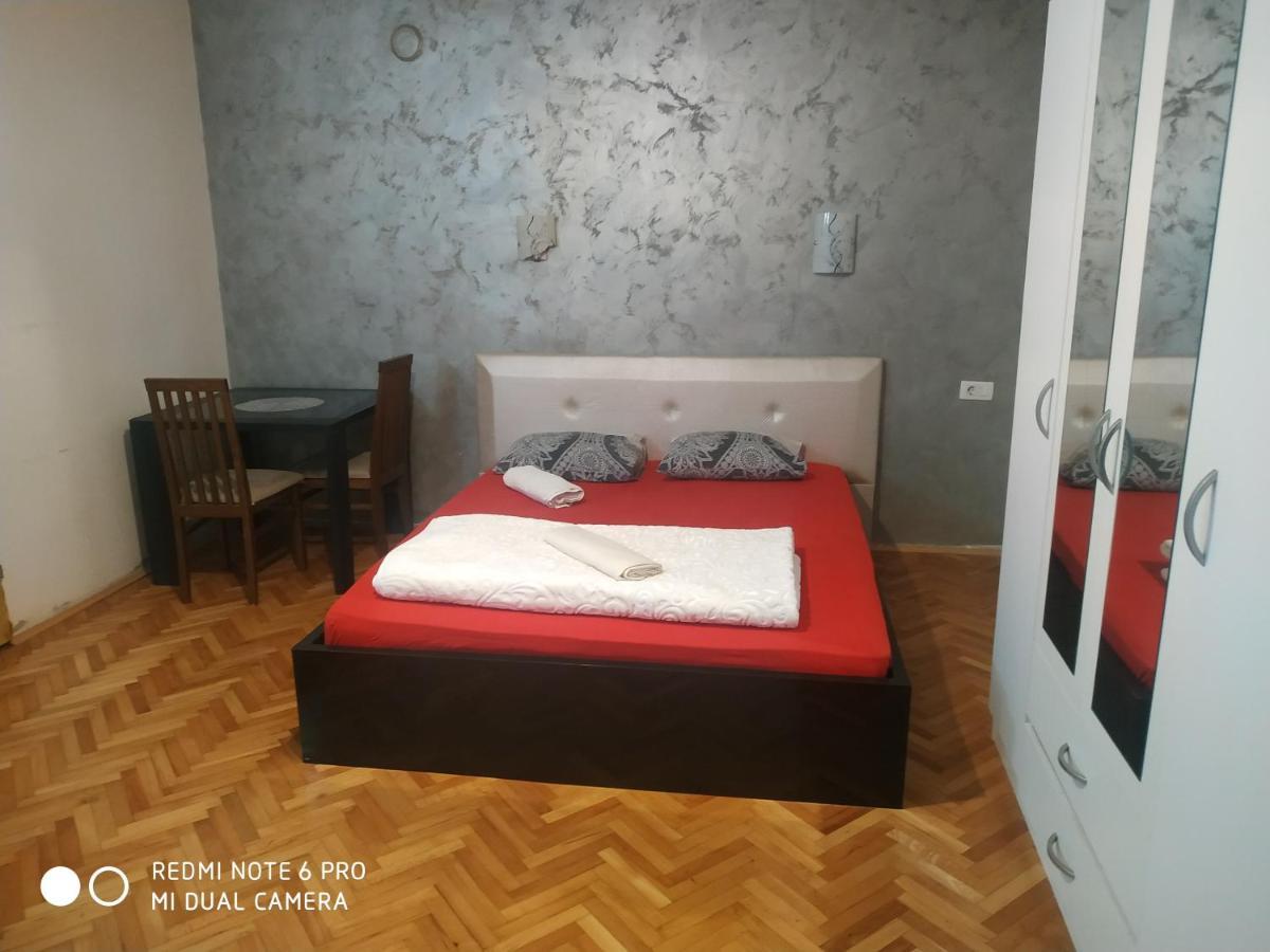 Old Town Podgorica Apartments Eksteriør bilde